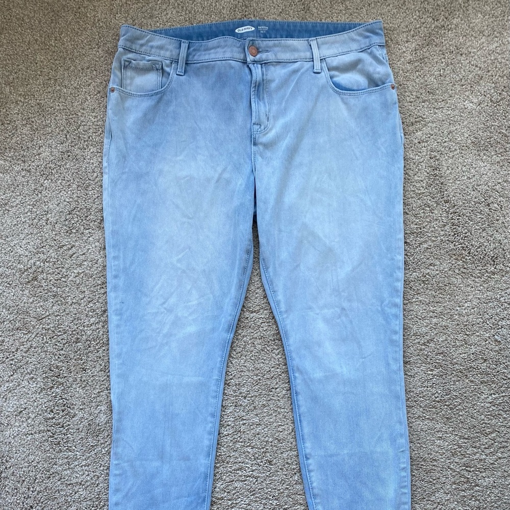 Old Navy Rockstar Super Skinny Jeans